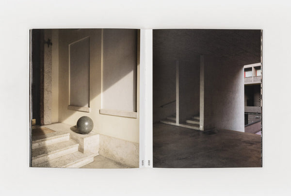 A hundred images to shape an unexisting place