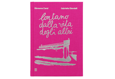 Lontano dalla vita degli altri
