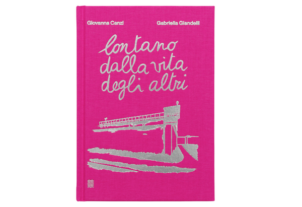 Lontano dalla vita degli altri