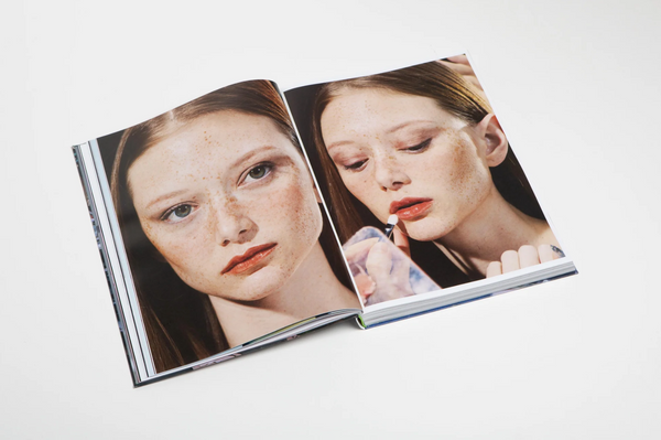 Novembre Magazine - Issue 18 (Cover #3)